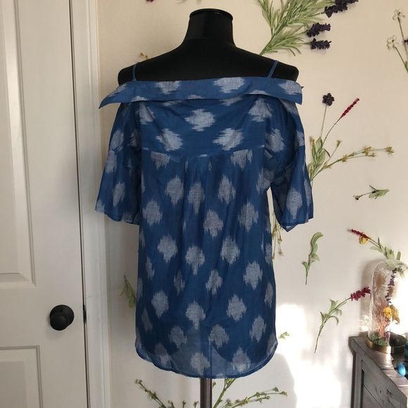 Theory Tamalee SS Spot Ikat Top - Picture 7 of 12